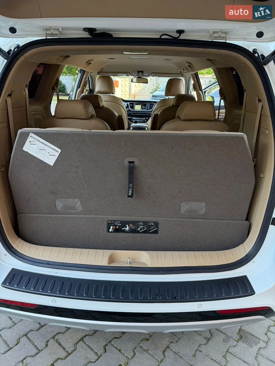 2015 Kia Carnival - мініатюра 22