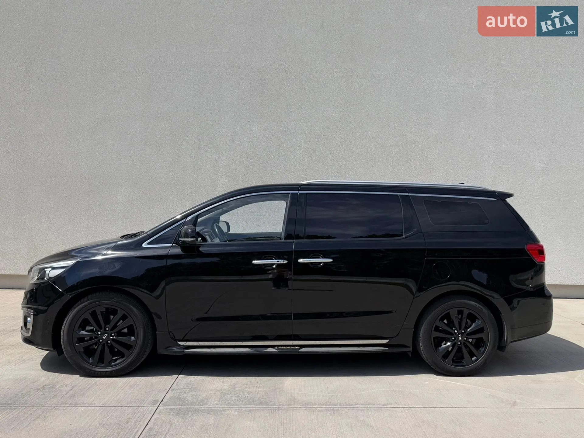 2017 Kia Carnival - мініатюра 5