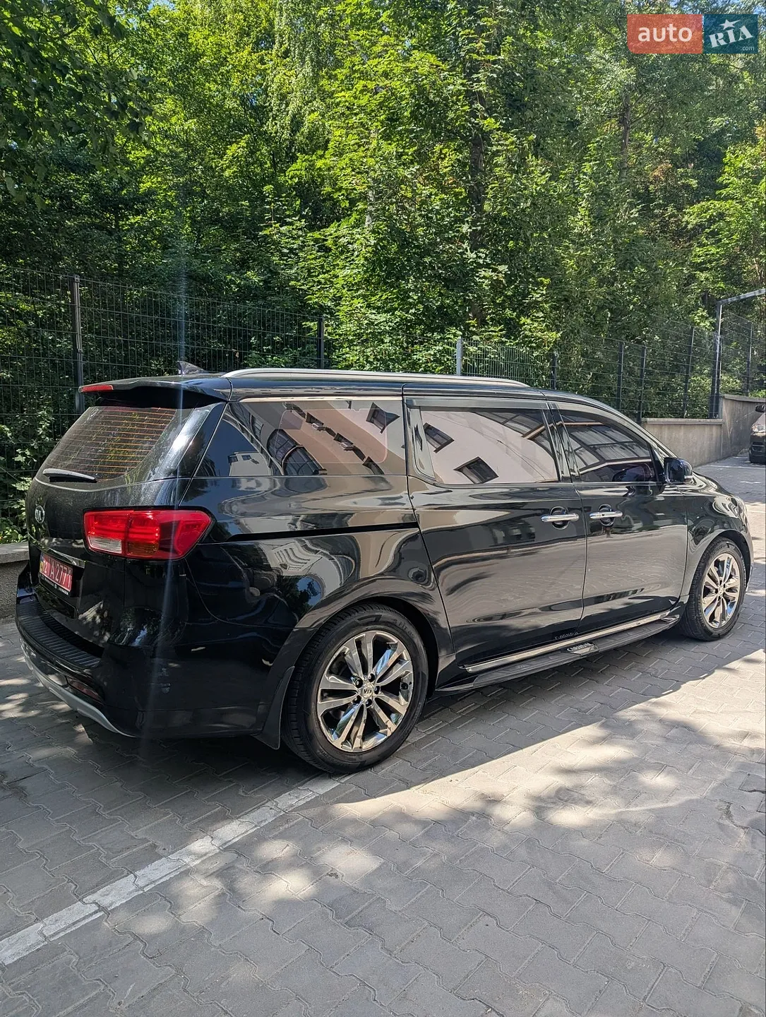 2015 Kia Carnival - мініатюра 7