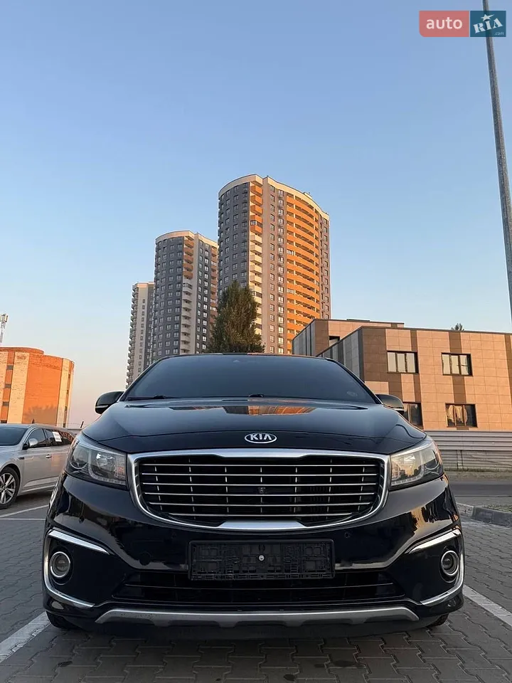 2017 Kia Carnival - мініатюра 28