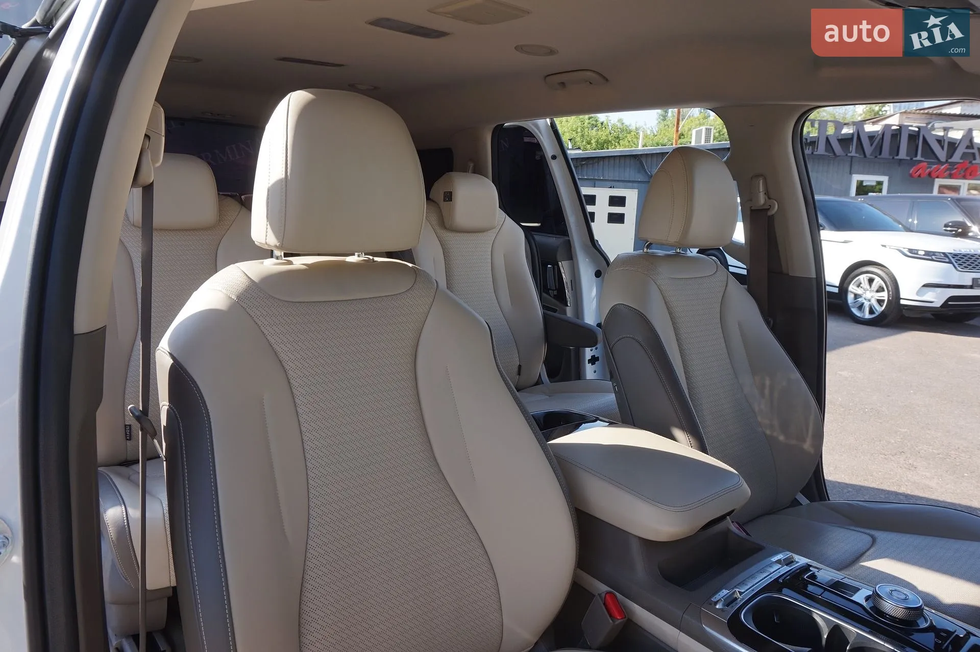 2020 Kia Carnival - мініатюра 40