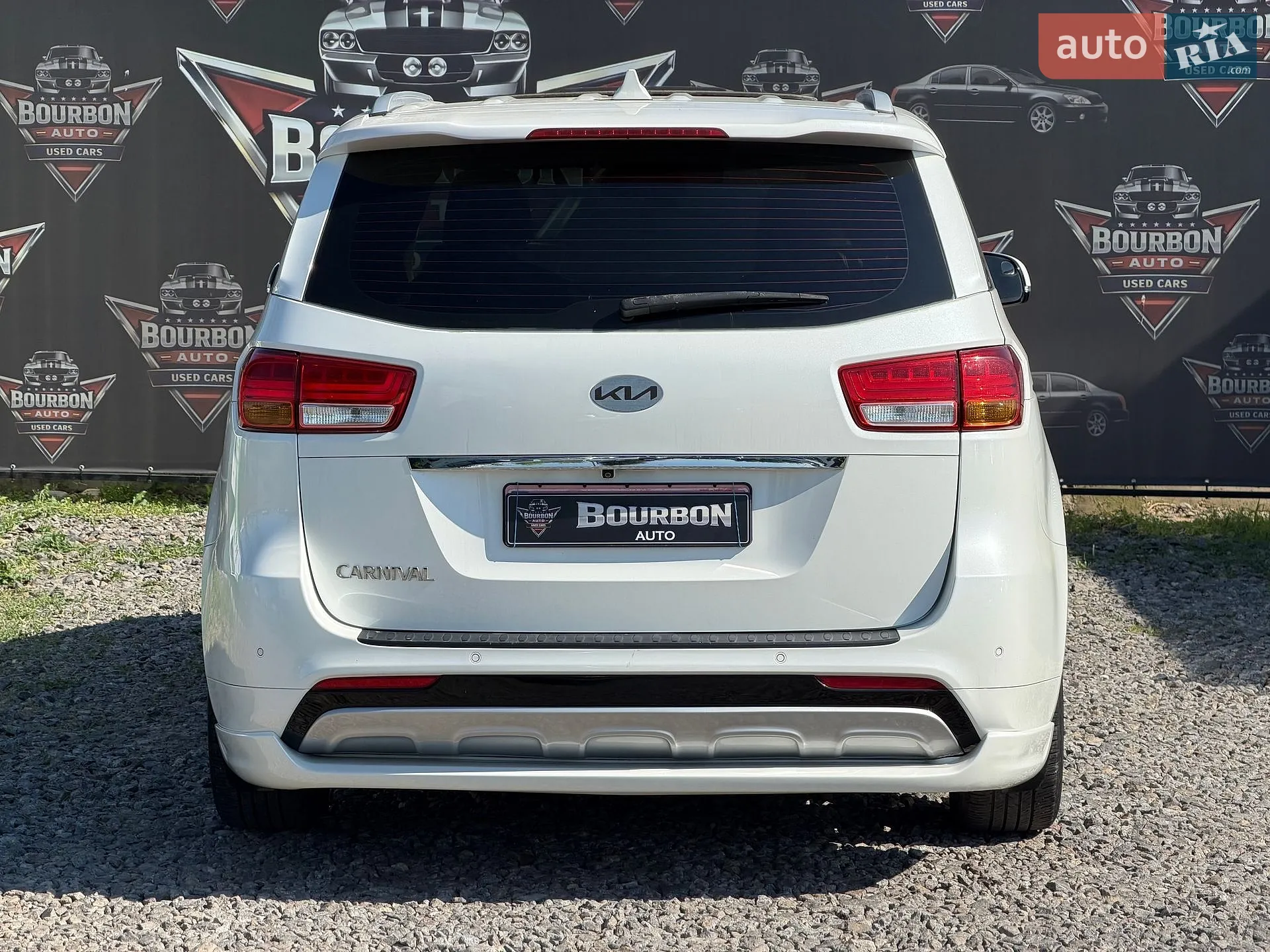 2014 Kia Carnival - мініатюра 12
