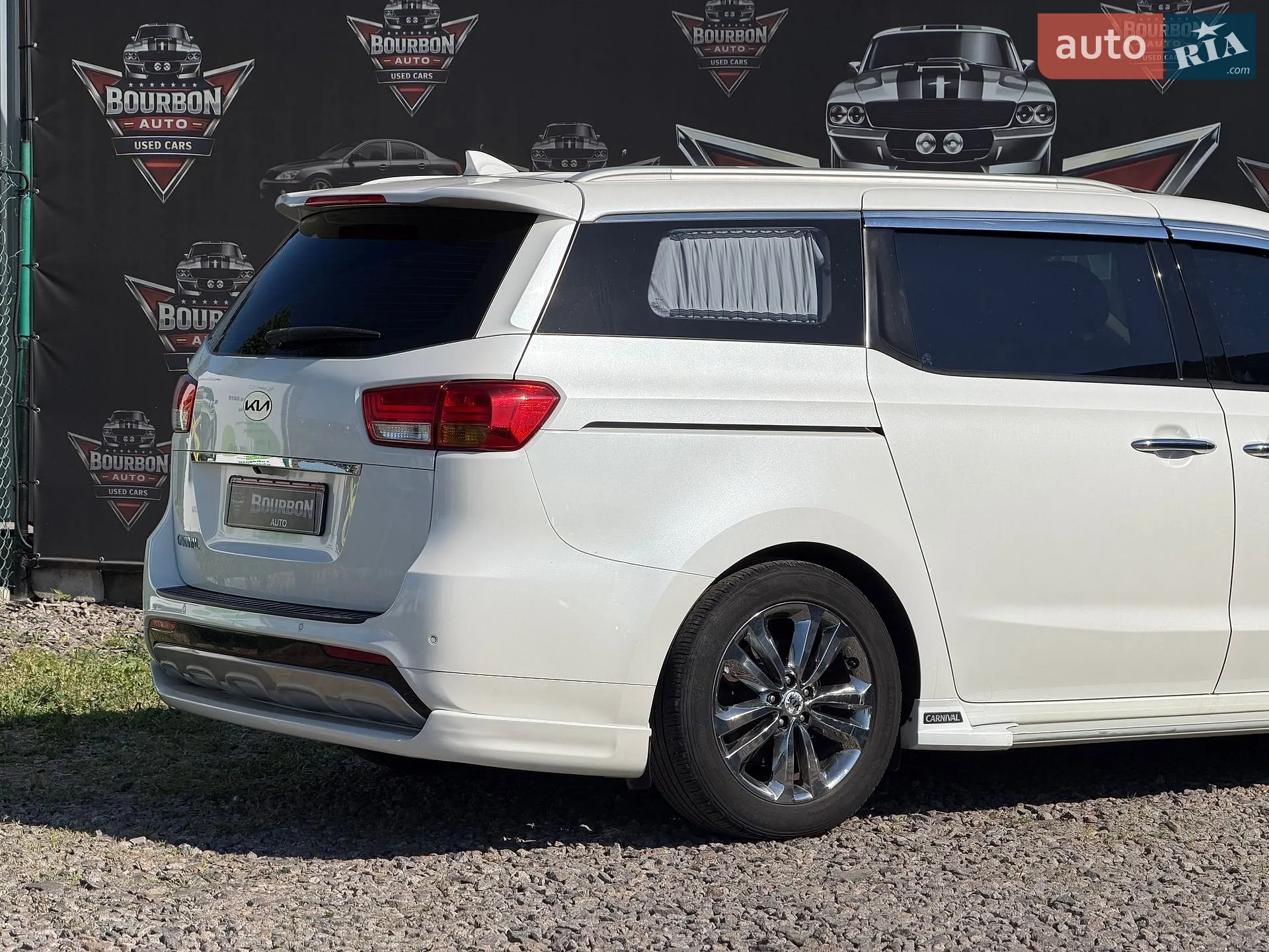 2014 Kia Carnival - мініатюра 18