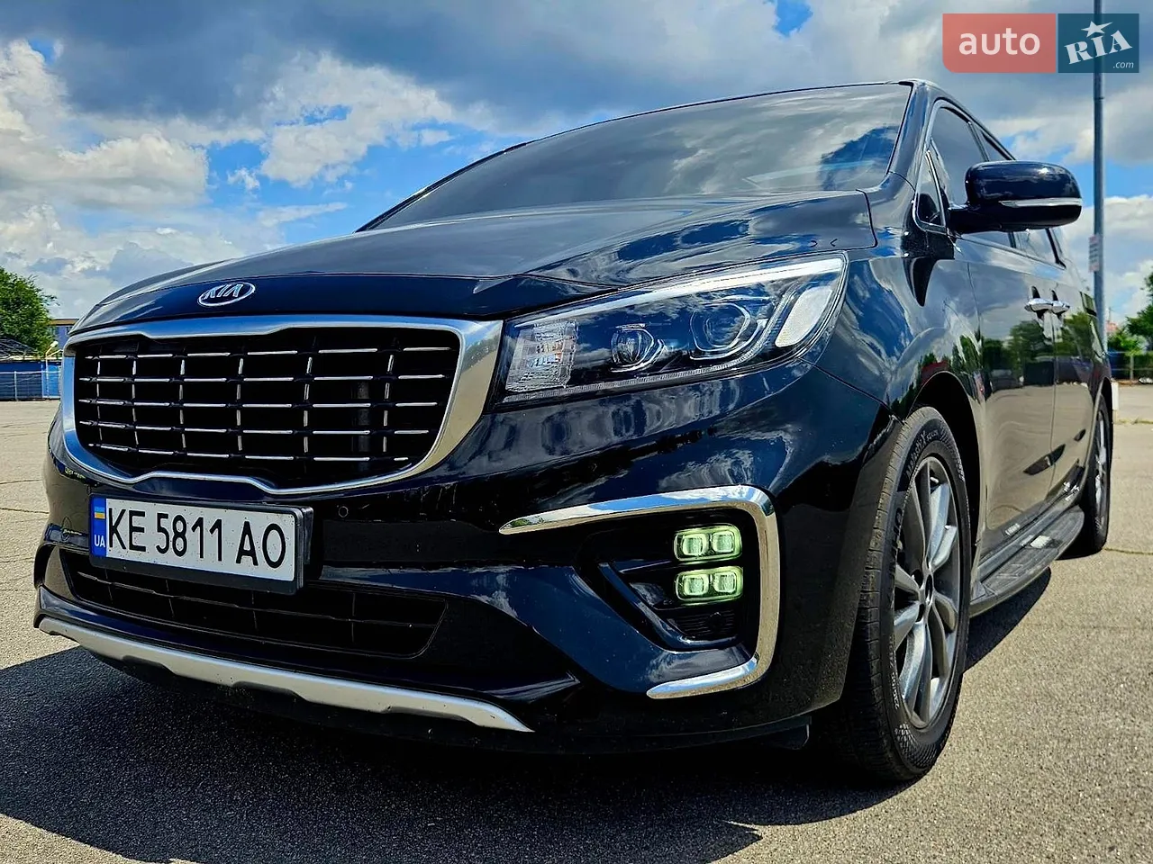 2018 Kia Carnival - мініатюра 13