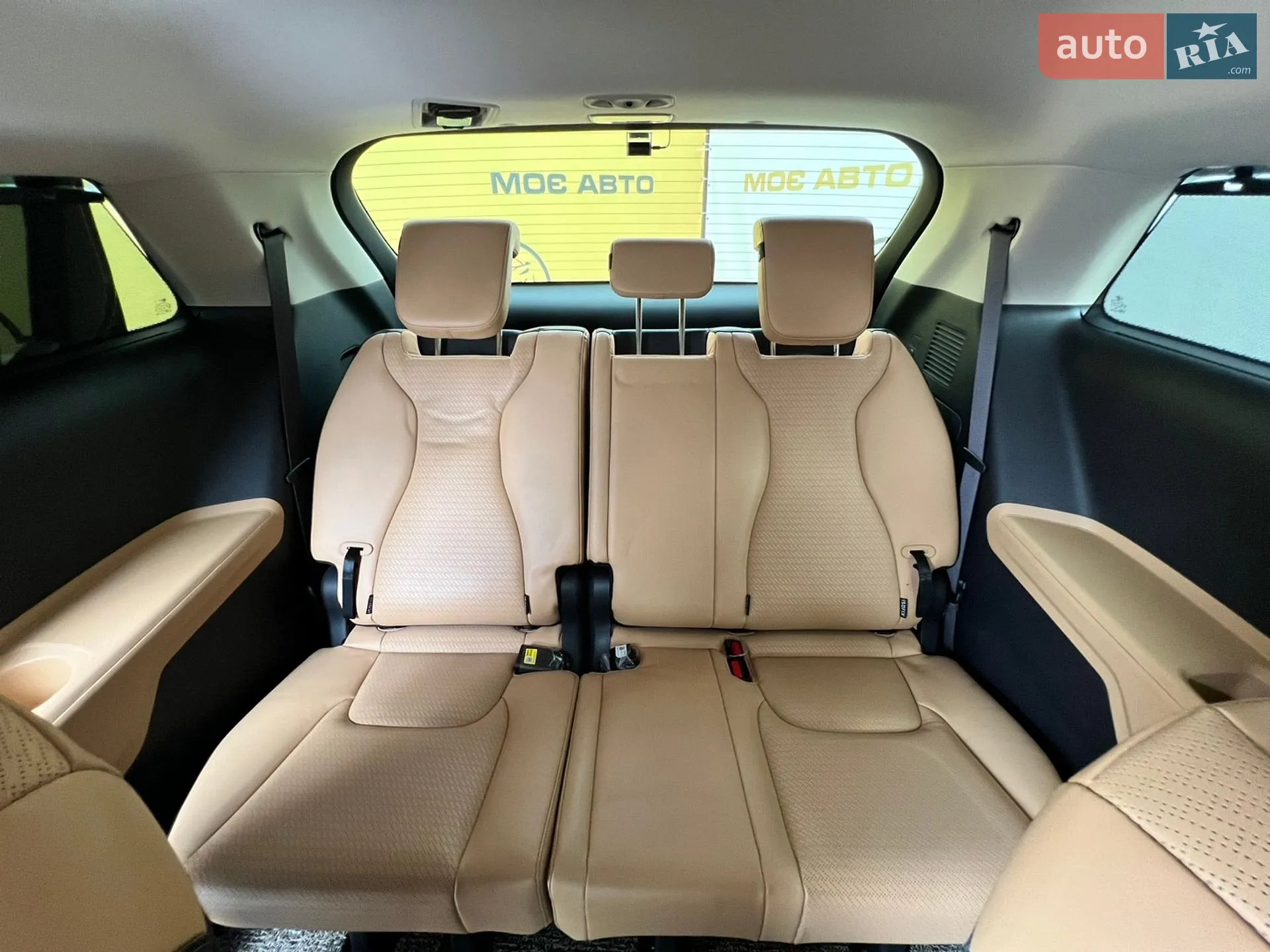 2021 Kia Carnival - мініатюра 16