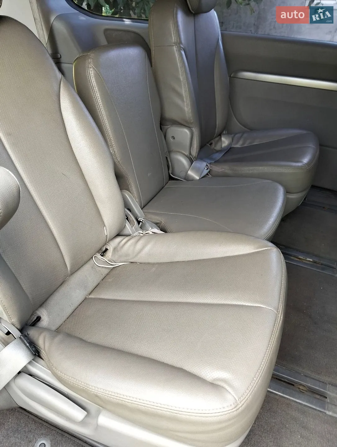 2012 Kia Carnival - мініатюра 16