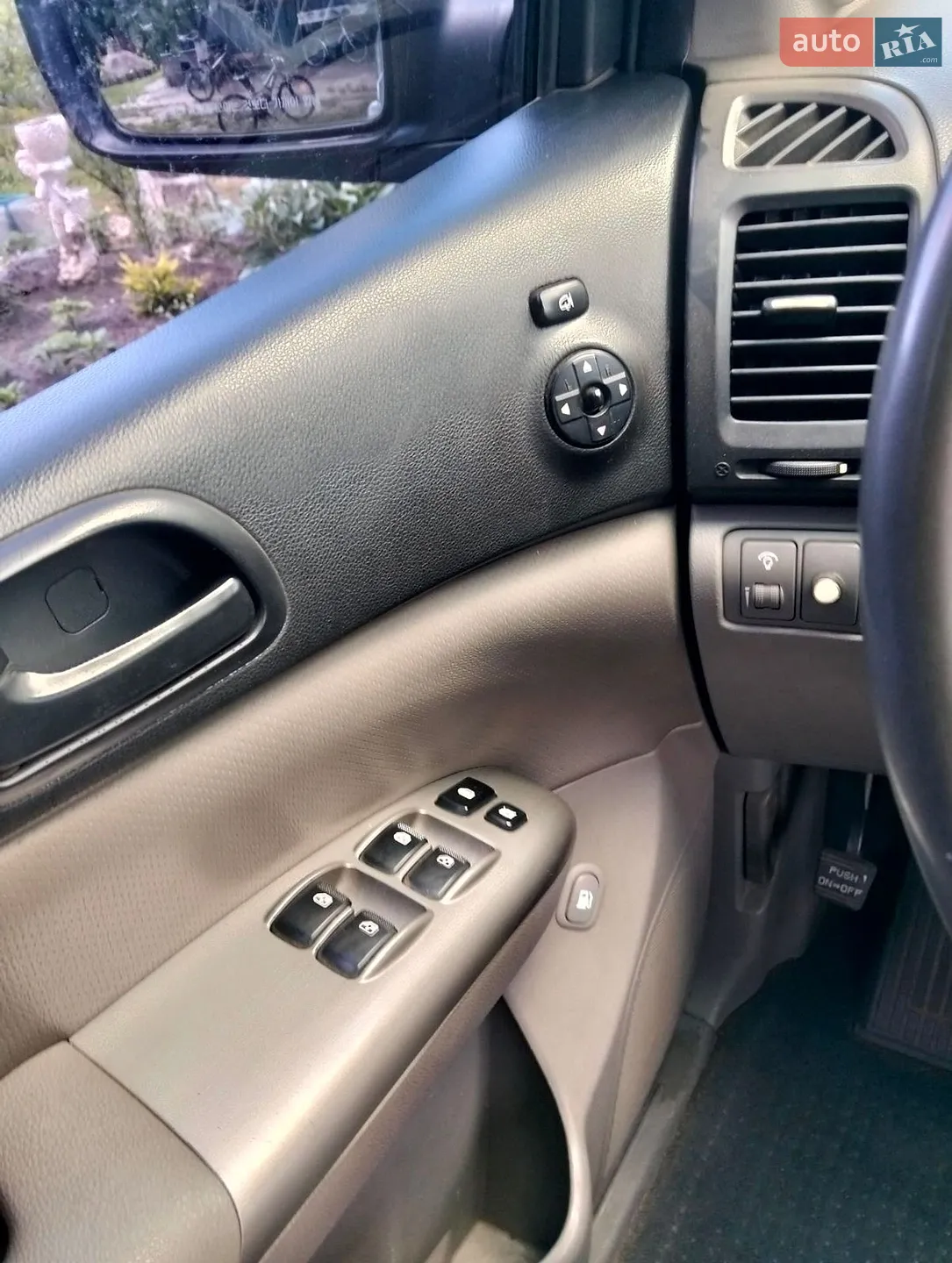 2012 Kia Carnival - мініатюра 18