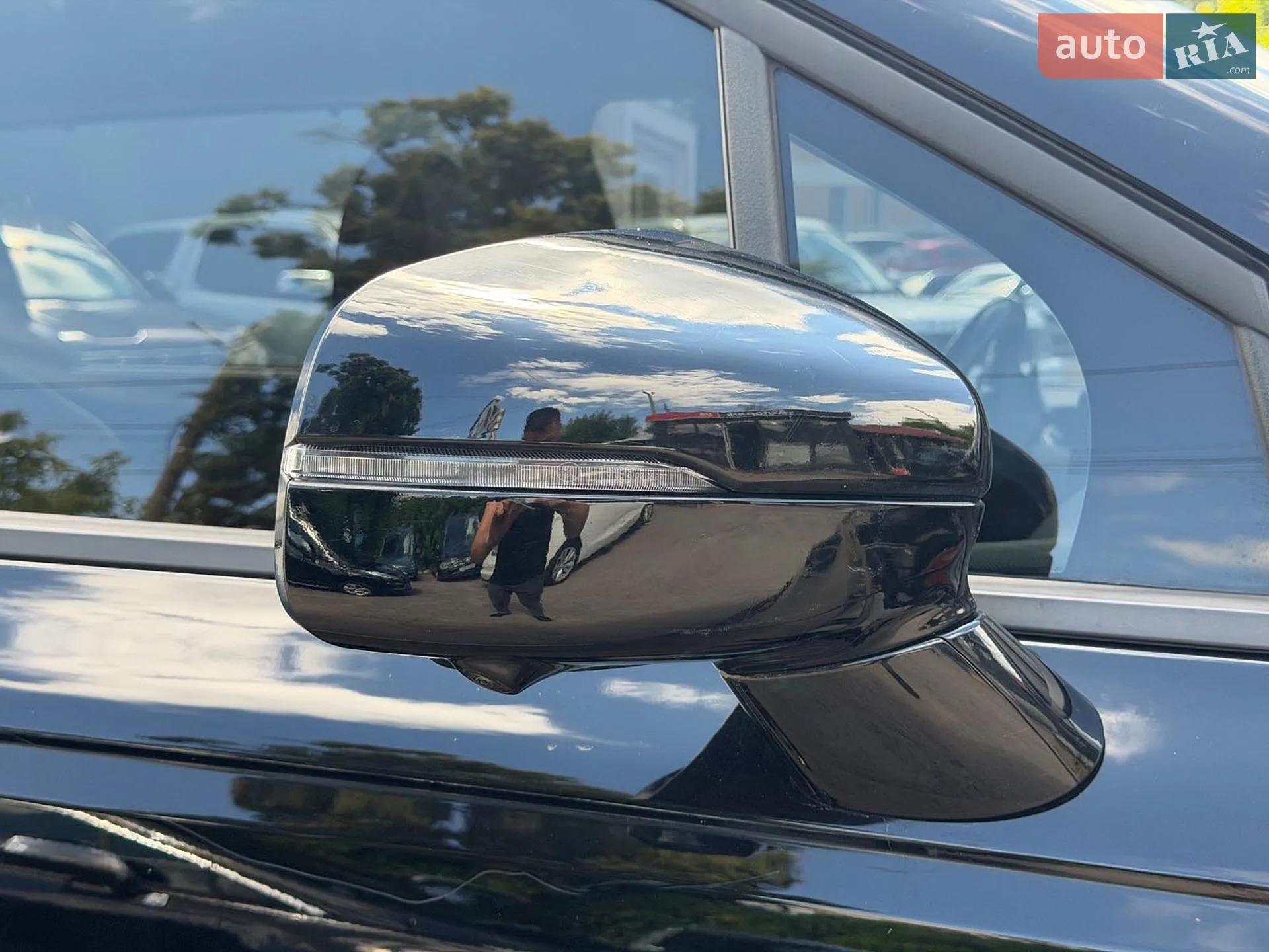 2020 Kia Carnival - мініатюра 5