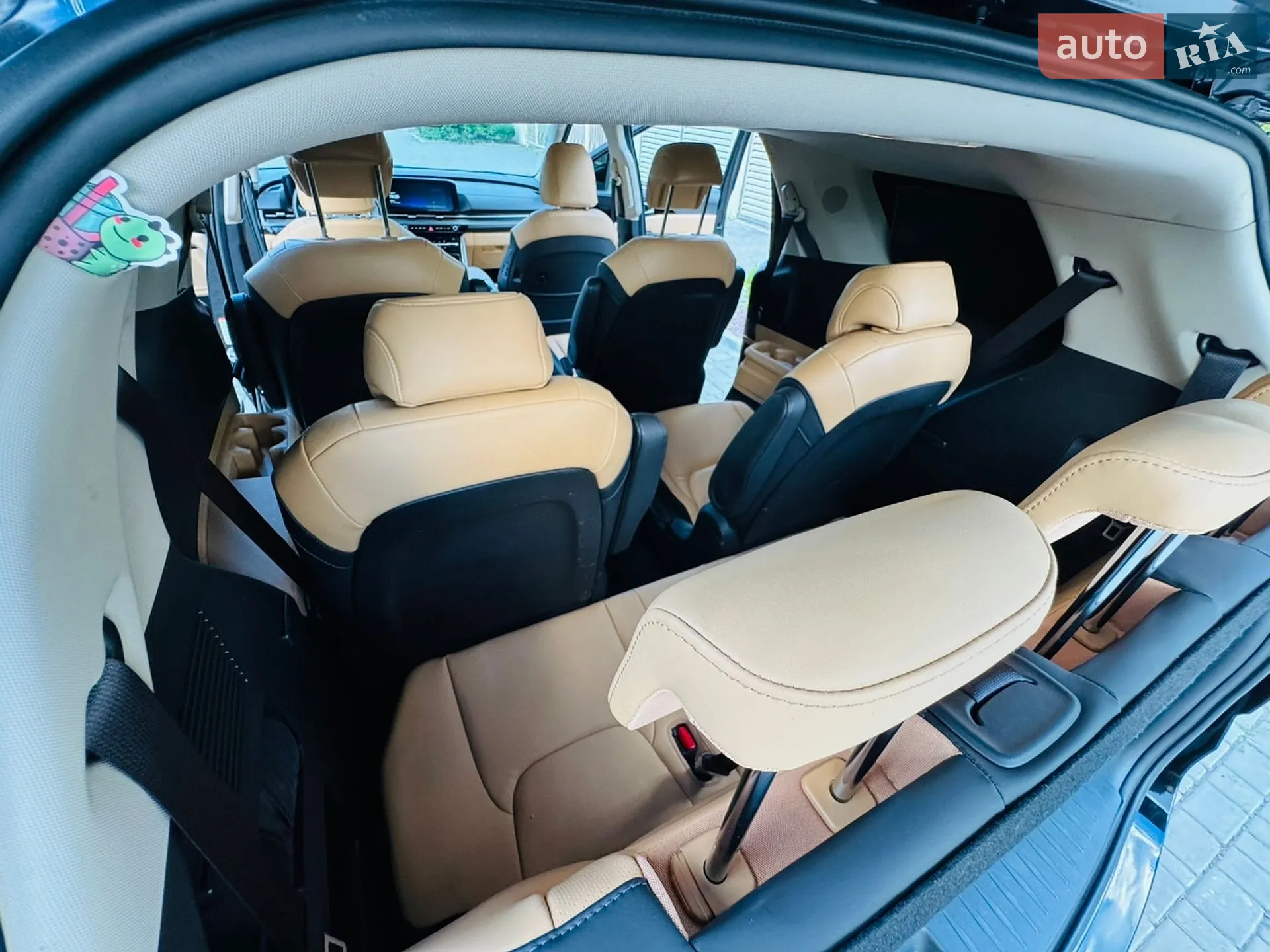 2023 Kia Carnival - мініатюра 61