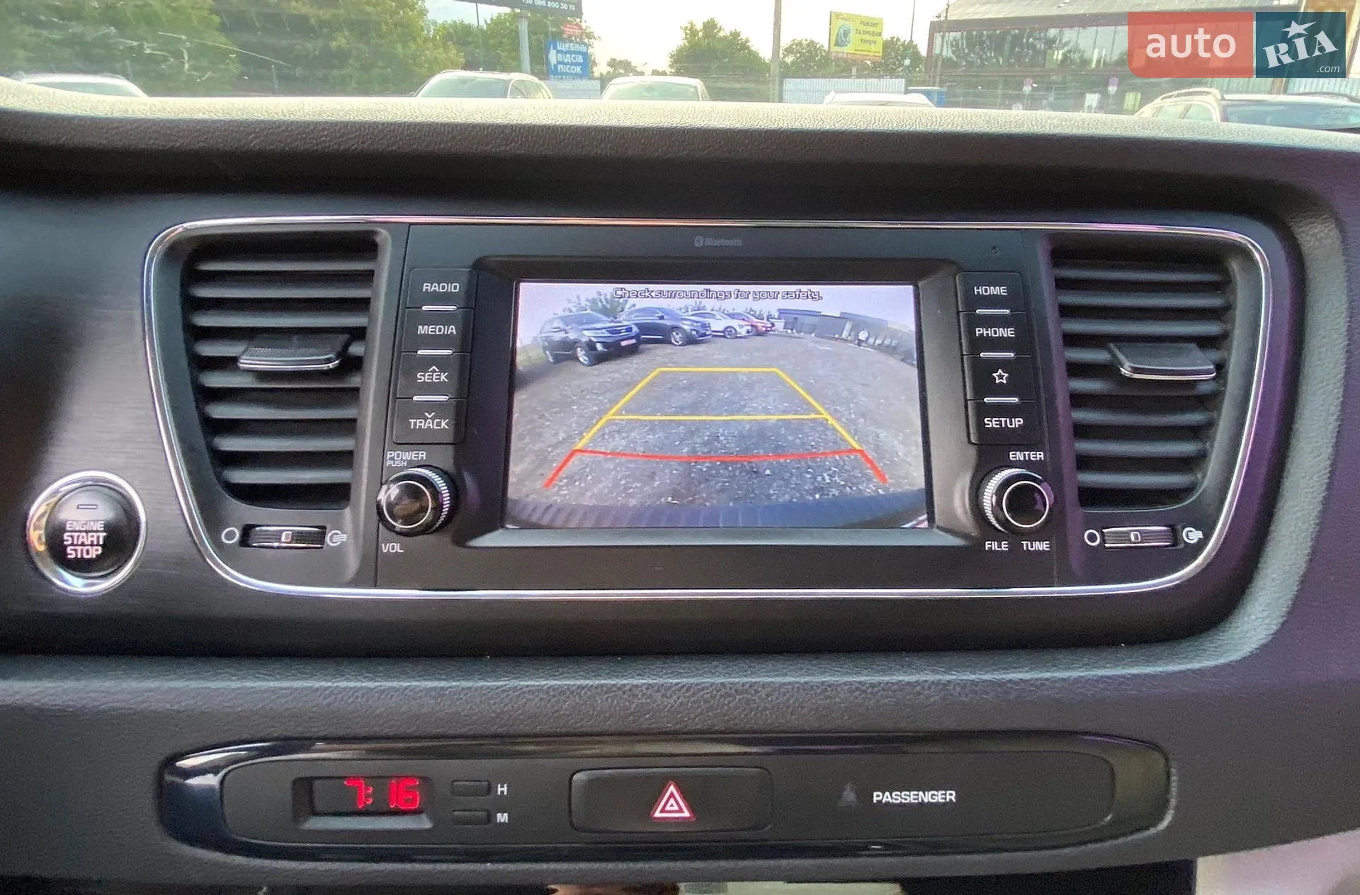 2018 Kia Carnival - мініатюра 11