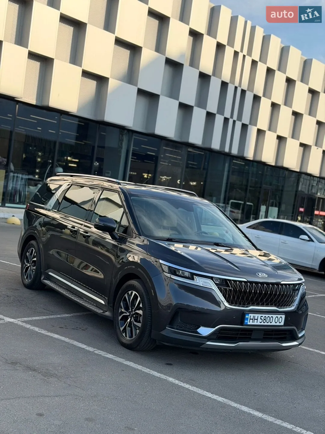 2020 Kia Carnival - фото 1
