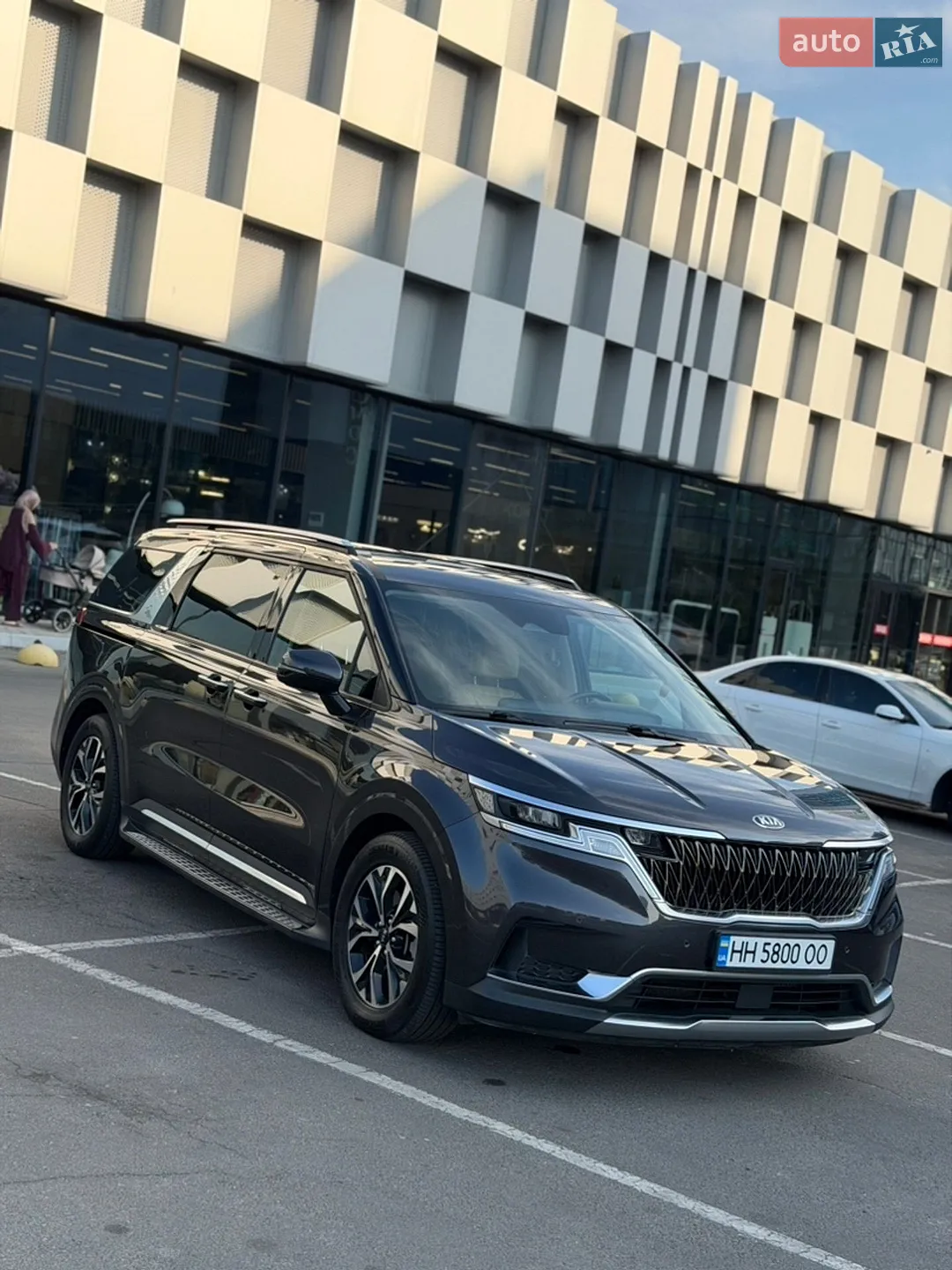 2020 Kia Carnival - мініатюра 13