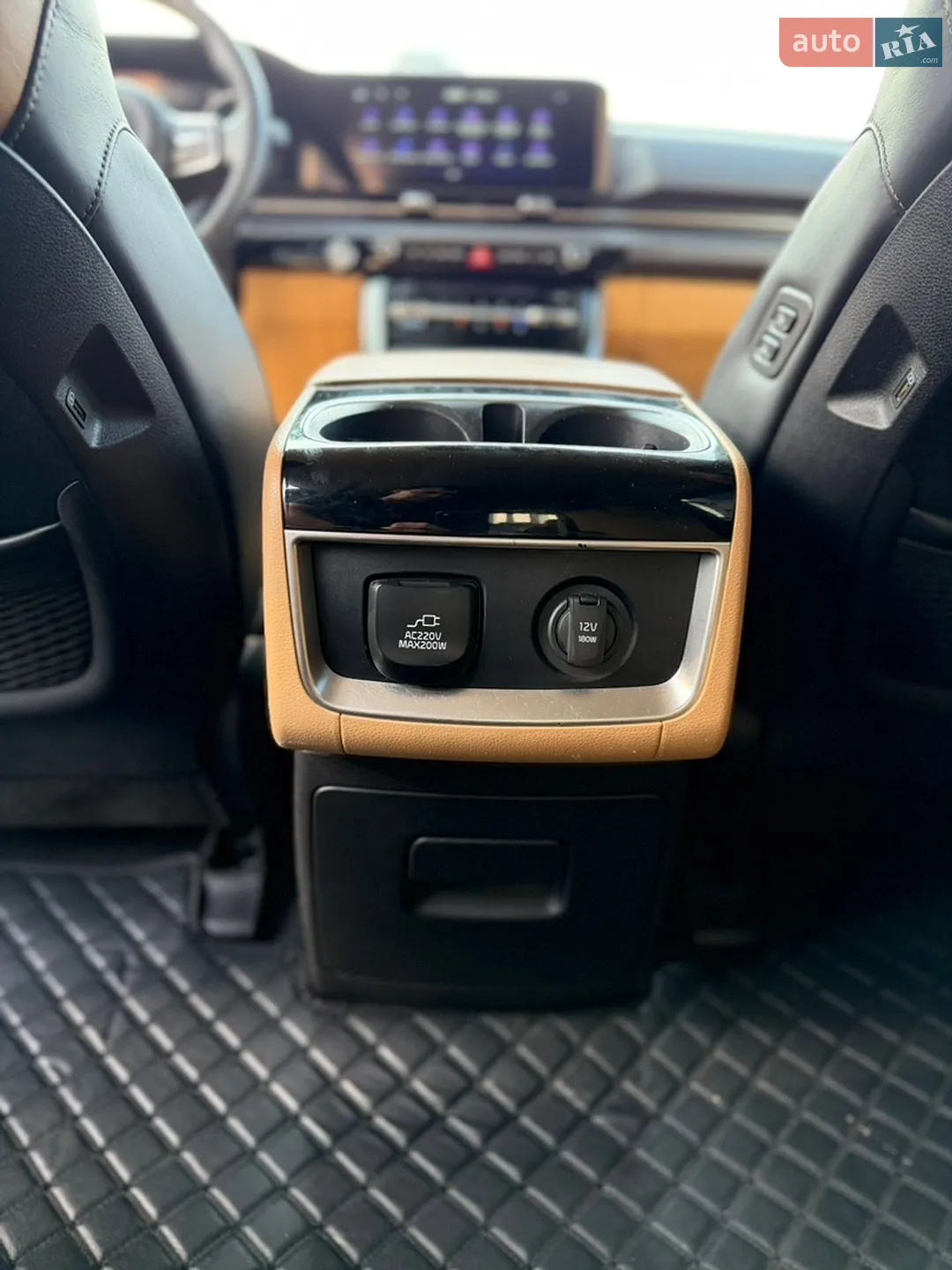 2020 Kia Carnival - мініатюра 29