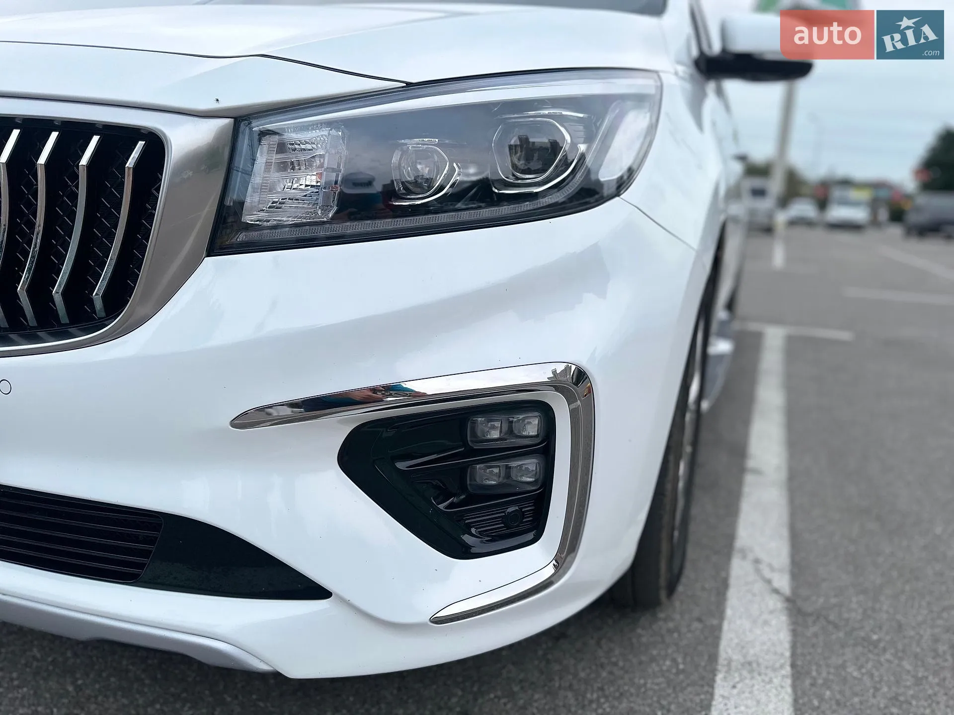 2019 Kia Carnival - мініатюра 2