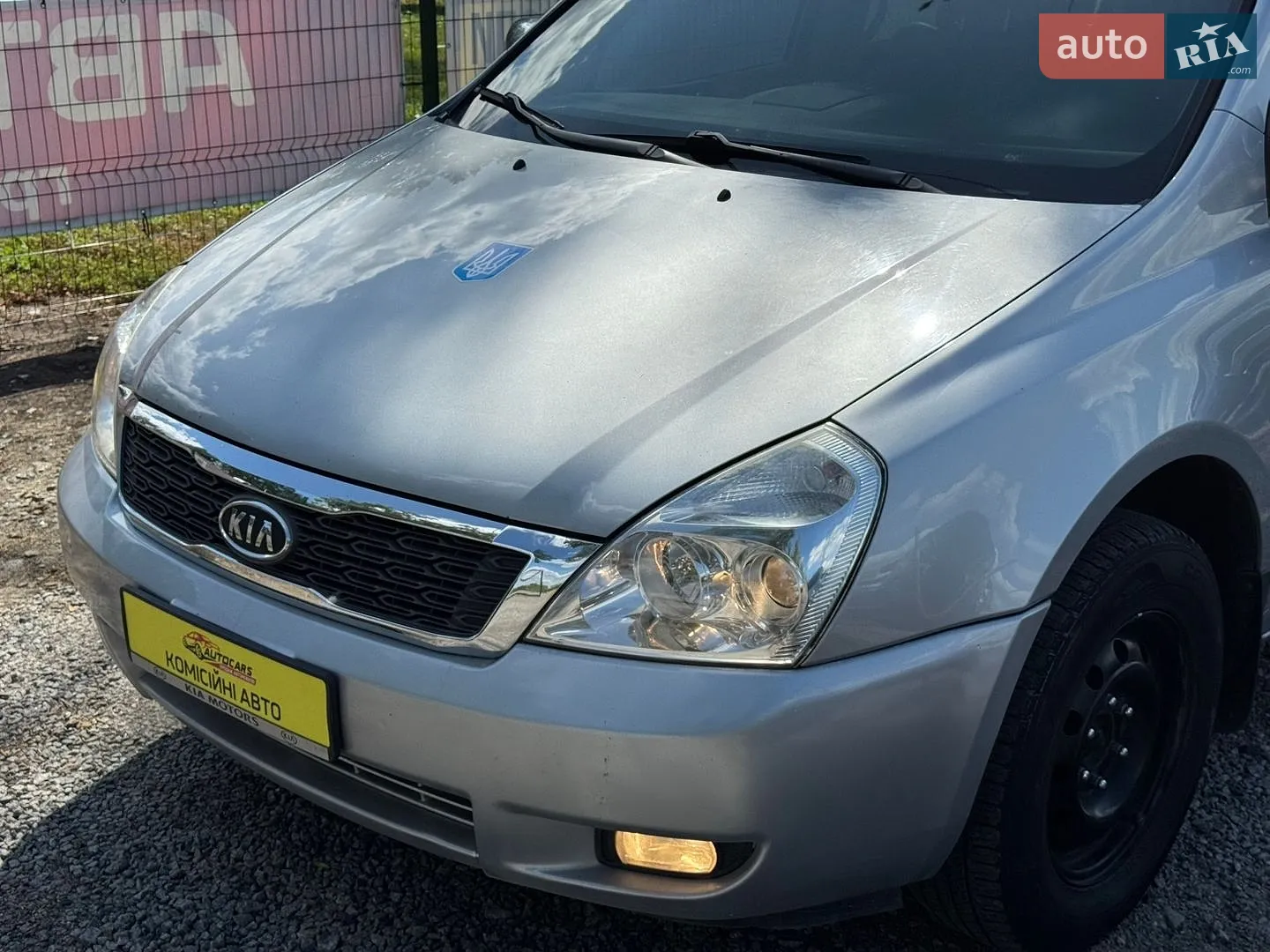 2011 Kia Carnival - мініатюра 2