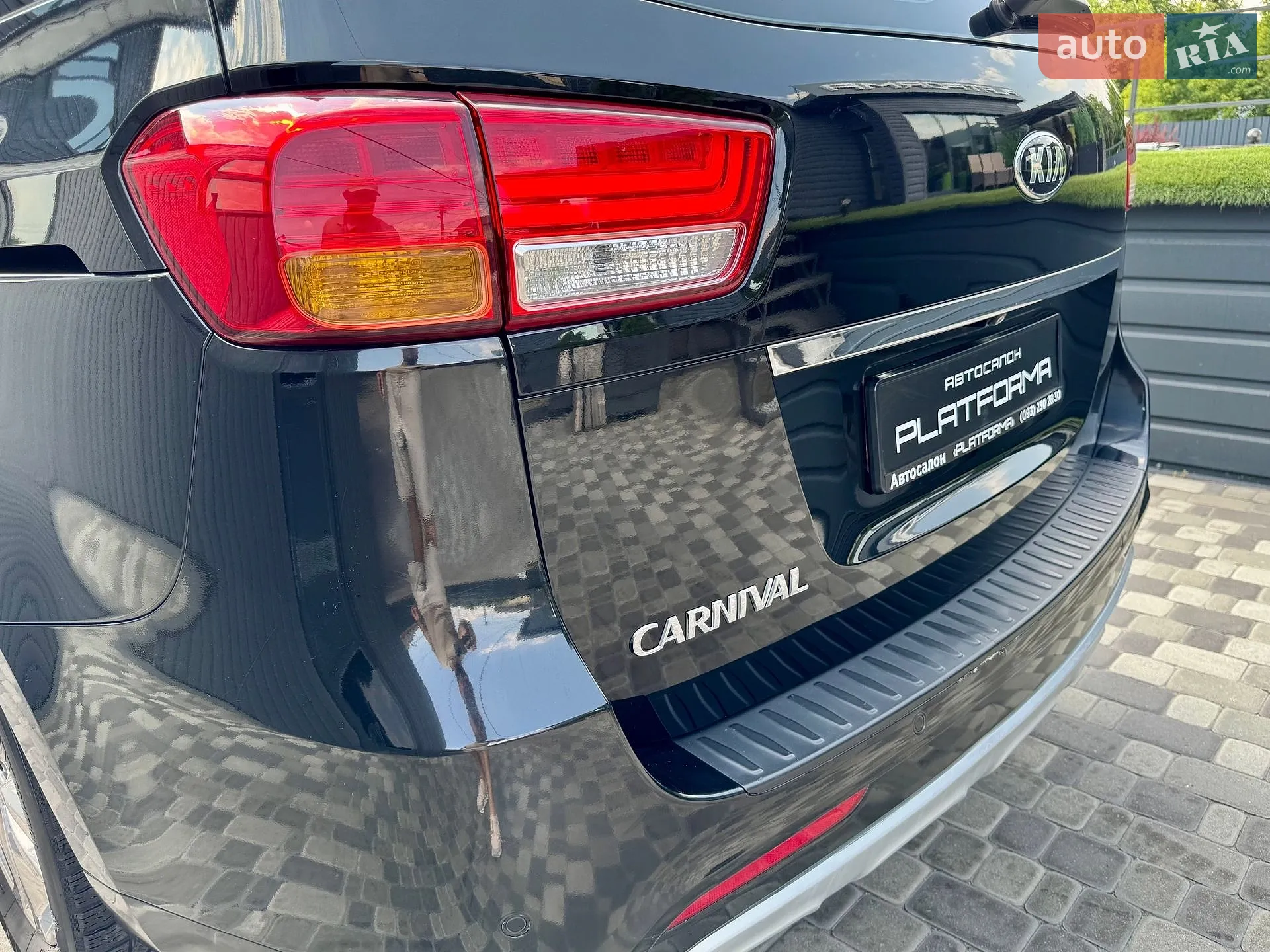 2014 Kia Carnival - мініатюра 31