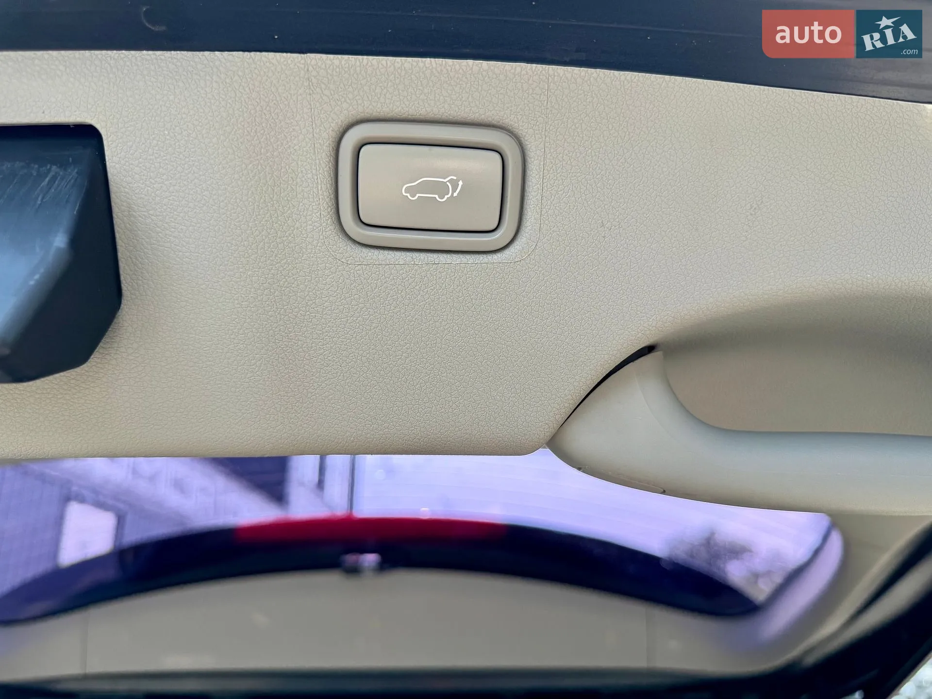 2014 Kia Carnival - мініатюра 38