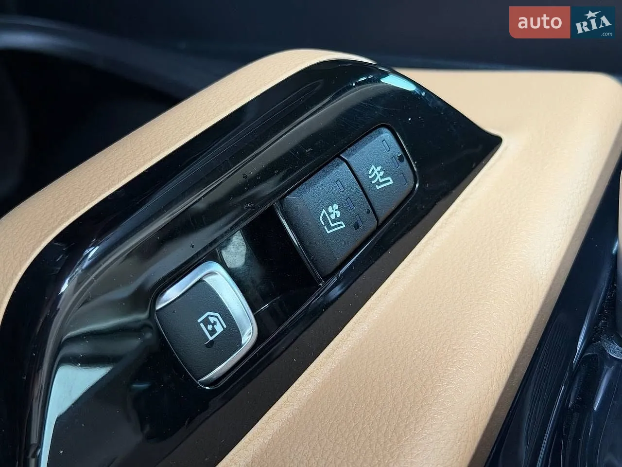 2021 Kia Carnival - мініатюра 27