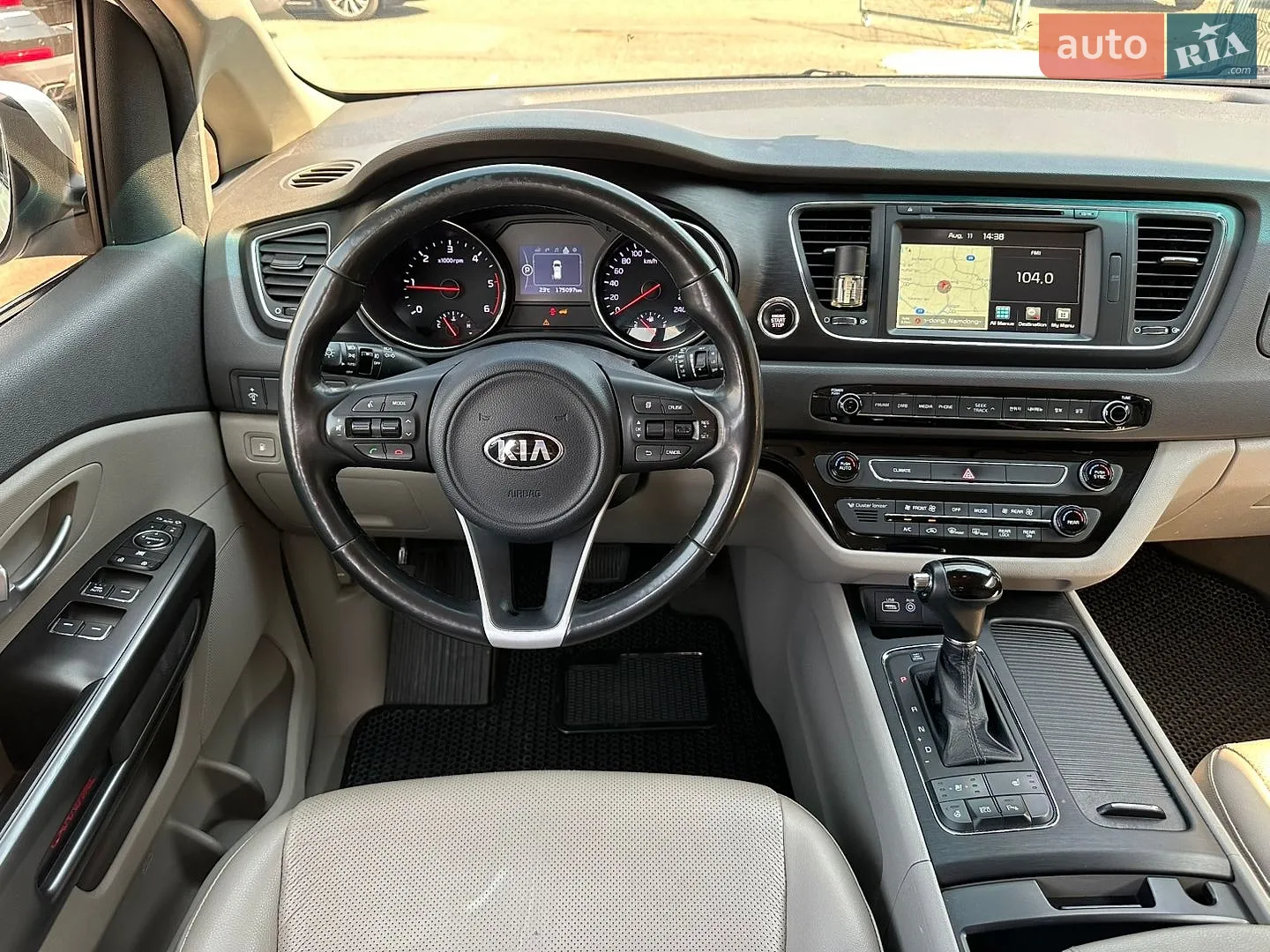 2016 Kia Carnival - мініатюра 22