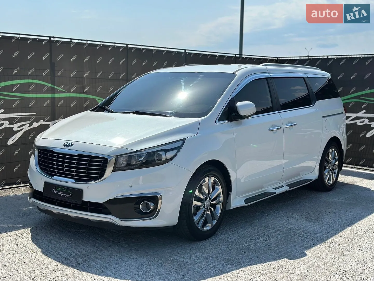 2016 Kia Carnival - мініатюра 34