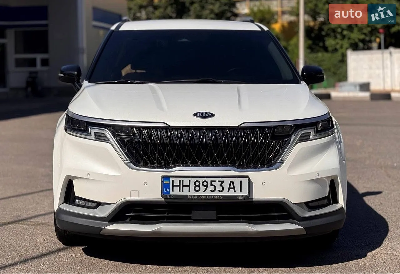 2021 Kia Carnival - фото 1