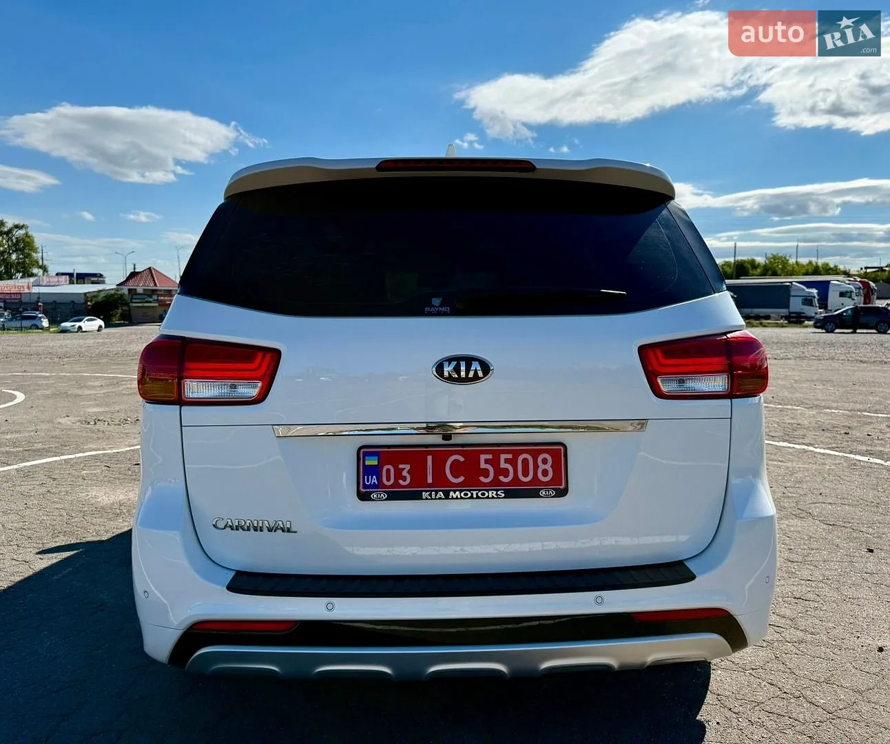 2018 Kia Carnival - мініатюра 12