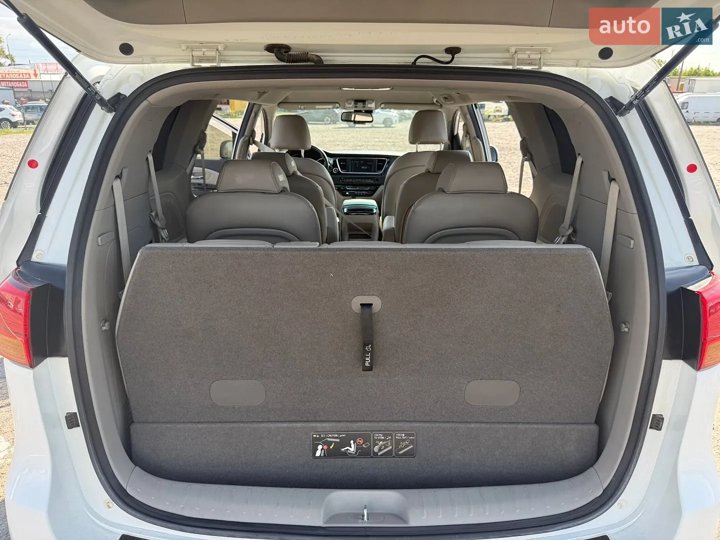 2018 Kia Carnival - мініатюра 45