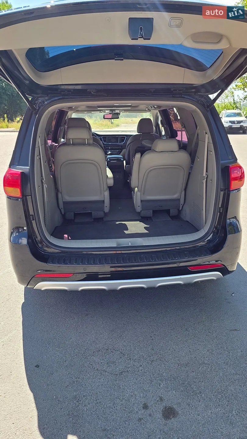 2015 Kia Carnival - мініатюра 10