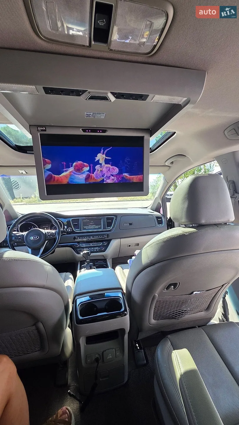 2015 Kia Carnival - мініатюра 21