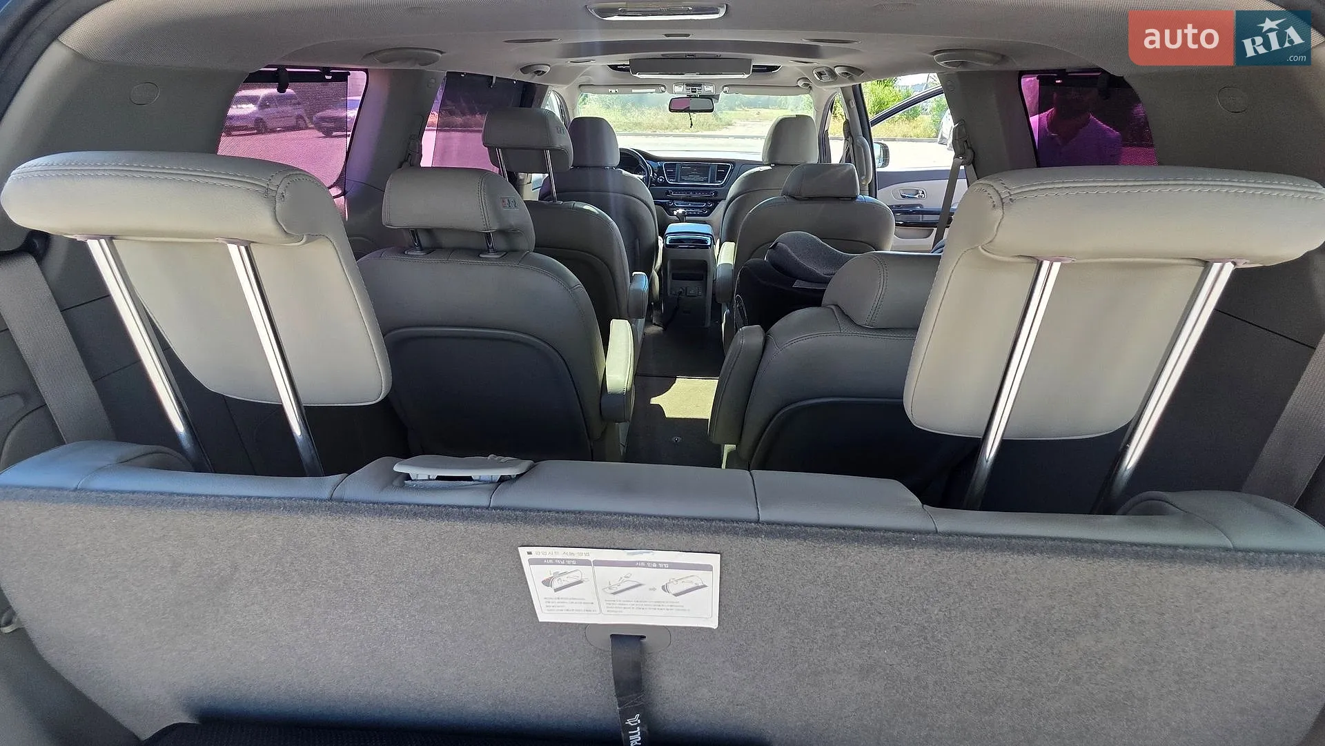 2015 Kia Carnival - мініатюра 31