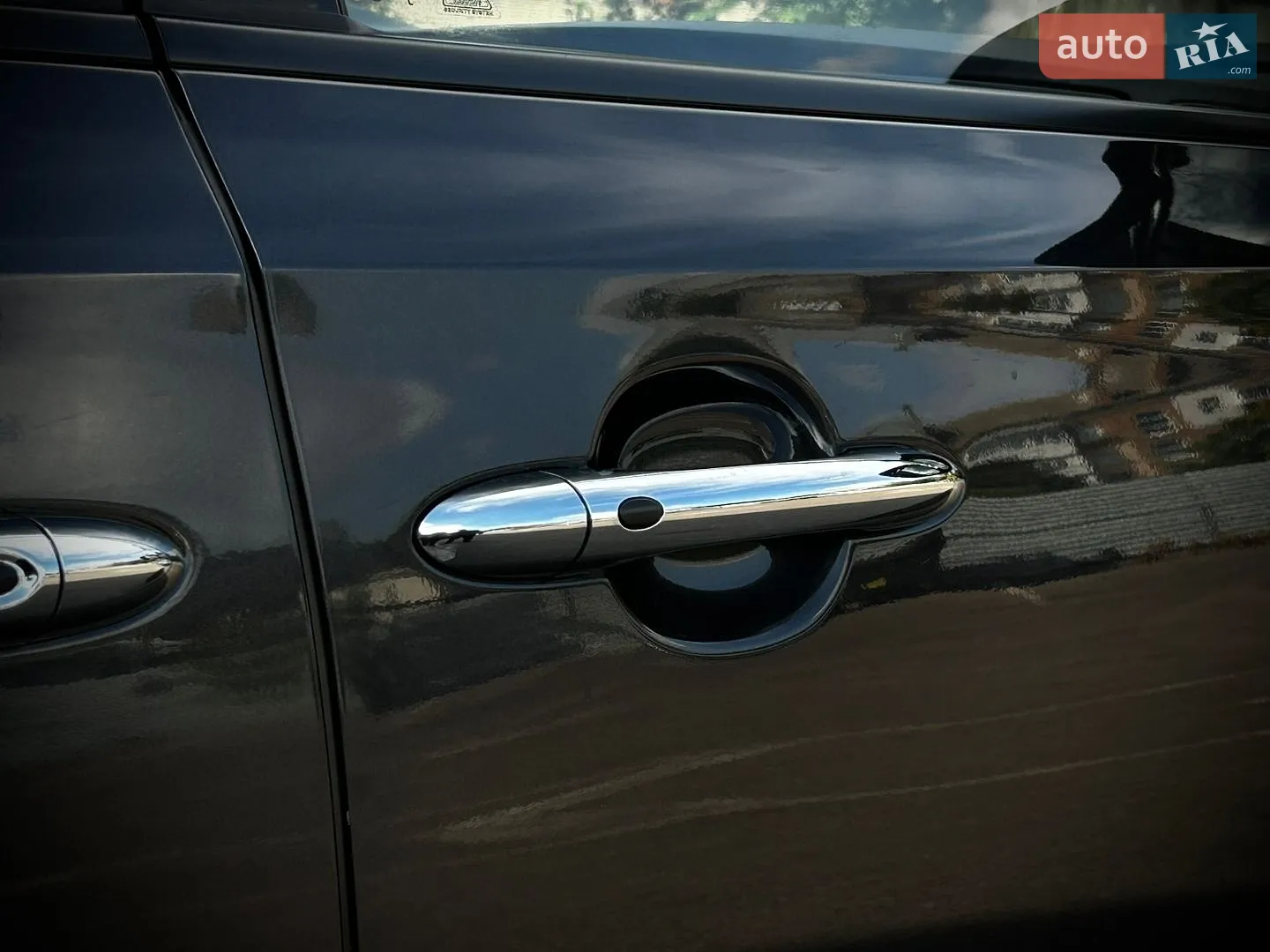 2018 Kia Carnival - мініатюра 12