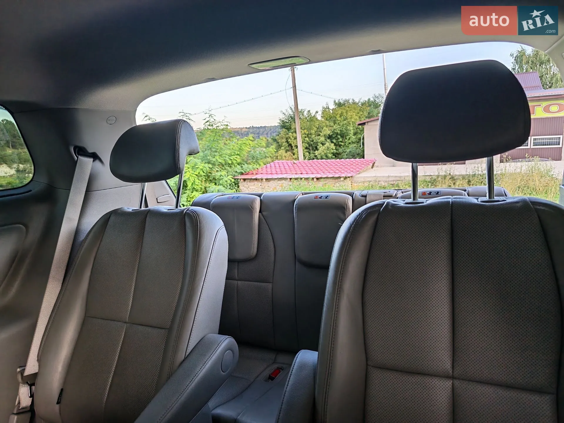 2016 Kia Carnival - мініатюра 33