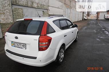 Универсал Kia Ceed 2008 в Днепре