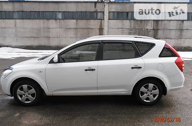 Универсал Kia Ceed 2008 в Днепре