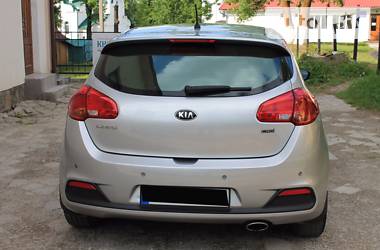 Хэтчбек Kia Ceed 2013 в Ивано-Франковске