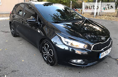 Хэтчбек Kia Ceed 2013 в Киеве