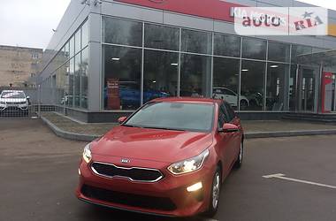 Хэтчбек Kia Ceed 2019 в Ровно