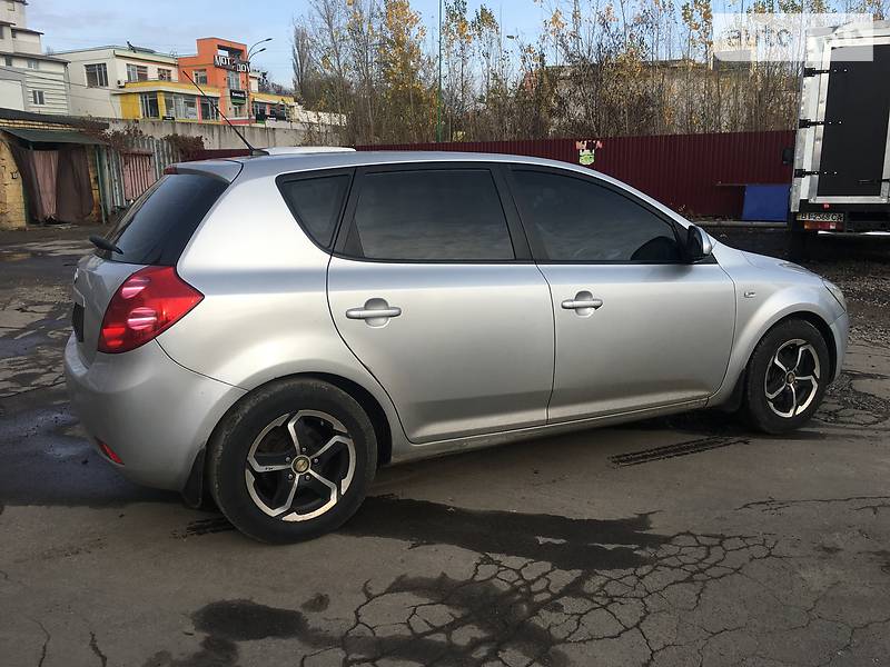 Хетчбек Kia Ceed 2007 в Києві