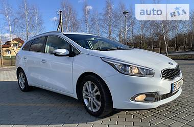 Універсал Kia Ceed 2013 в 