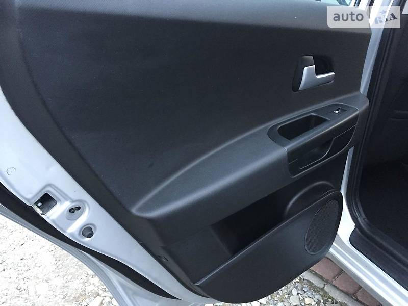 Хетчбек Kia Ceed 2009 в Стрию