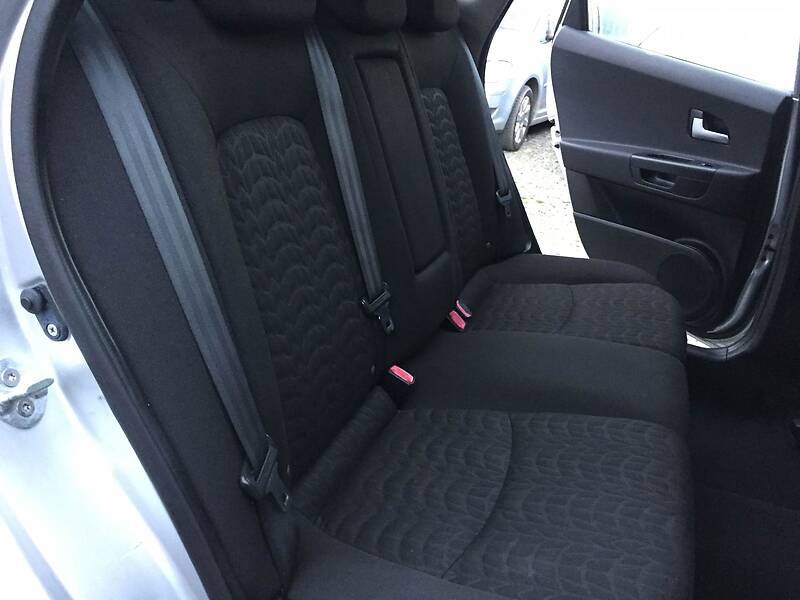 Хетчбек Kia Ceed 2009 в Стрию