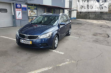 Универсал Kia Ceed 2010 в 