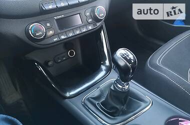 Хетчбек Kia Ceed 2013 в 