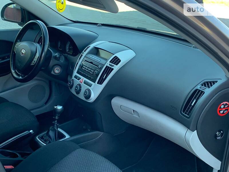 Хетчбек Kia Ceed 2007 в Луцьку