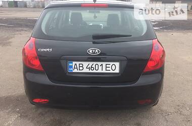 Хетчбек Kia Ceed 2007 в 