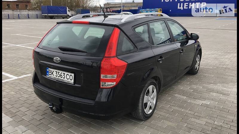 Універсал Kia Ceed 2010 в Бережанах