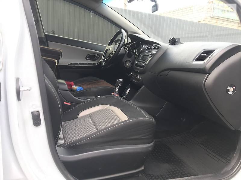 Хетчбек Kia Ceed 2013 в Дніпрі фото 23 Хетчбек Kia Ceed 2013 в Дніпрі