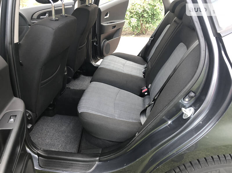 Універсал Kia Ceed 2010 в Луцьку
