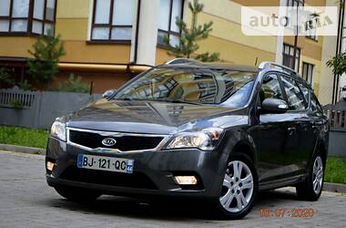 Kia Ceed 2011