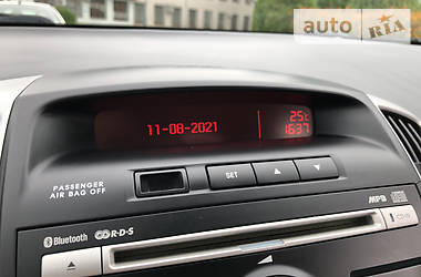 Хэтчбек Kia Ceed 2009 в 